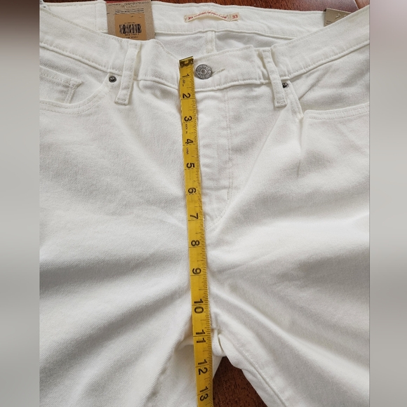 Levi's 311 Women Shaping Skinny Capri - WHITE - SIZE 33 (16) **NEW - Picture 11 of 13